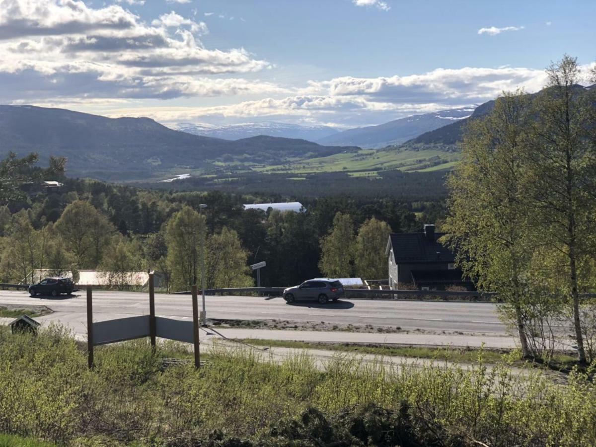 Dombas Gjestehus Exteriér fotografie